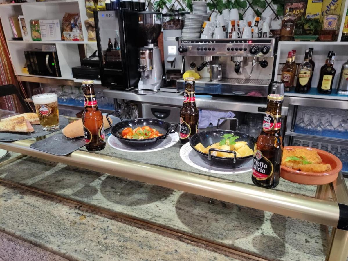 Hostal Restaurante El Abad Abadía Kültér fotó