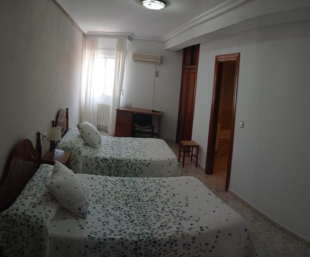 Hostal Restaurante El Abad Abadía Kültér fotó