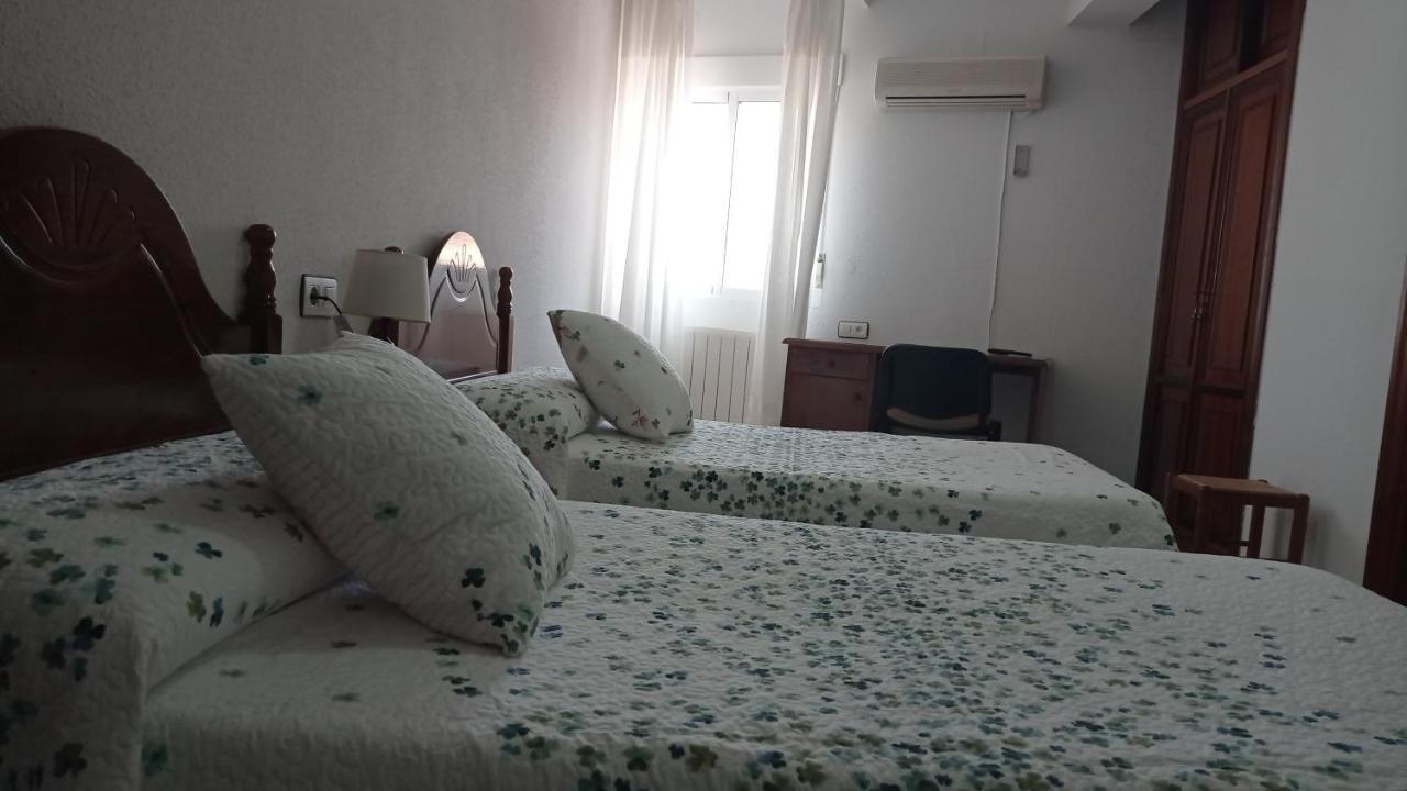 Hostal Restaurante El Abad Abadía Kültér fotó